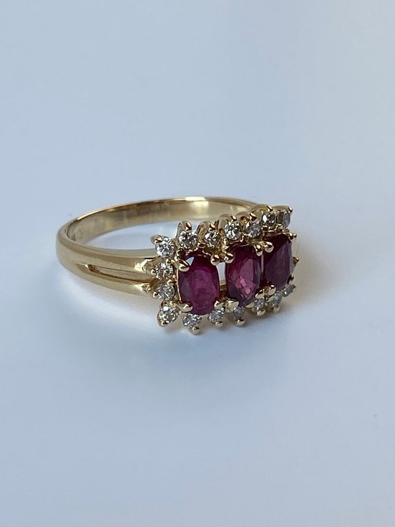 Vintage Solid 14k Yellow Gold Ruby & Diamond Halo… - image 10