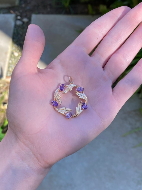 Vintage Solid 14k Yellow Gold Amethyst Leaf Circl… - image 2
