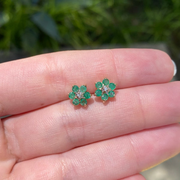 Vintage Solid 10k Yellow Gold Green Cubic Zirconia & Diamond Flower Studs - Fine Estate Jewelry - Real Genuine Gold