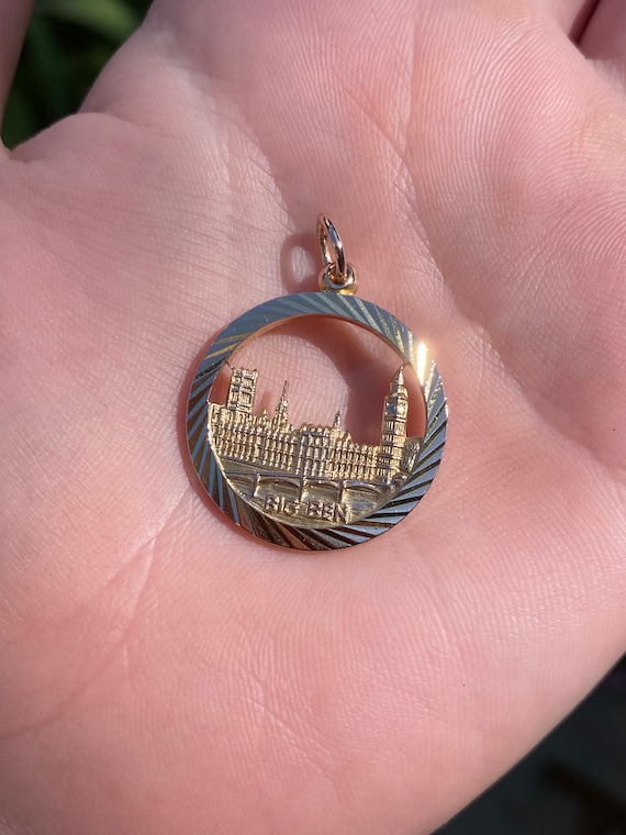 Vintage Solid 9k Gold Big Ben London Charm - Penda