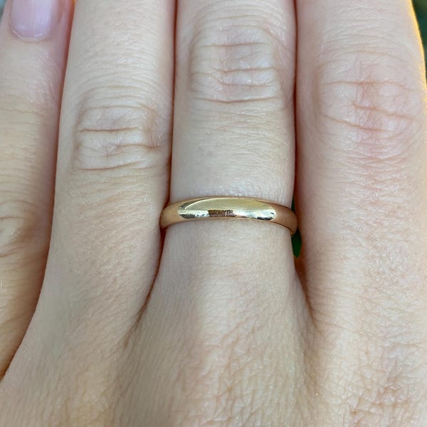 Vintage Solid 14k Yellow Gold Ring Band - Size 7