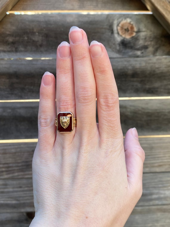 Vintage Solid 10k Yellow Gold 1960 Class Ring Size 5.25 Quality Fine Estate Jewelry Real Genuine Gold - Etsy Vintage Solid 10k Yellow Gold 1960 Class Ring Size 5.25 Quality Fine Estate Jewelry Real Genuine Gold - Etsy