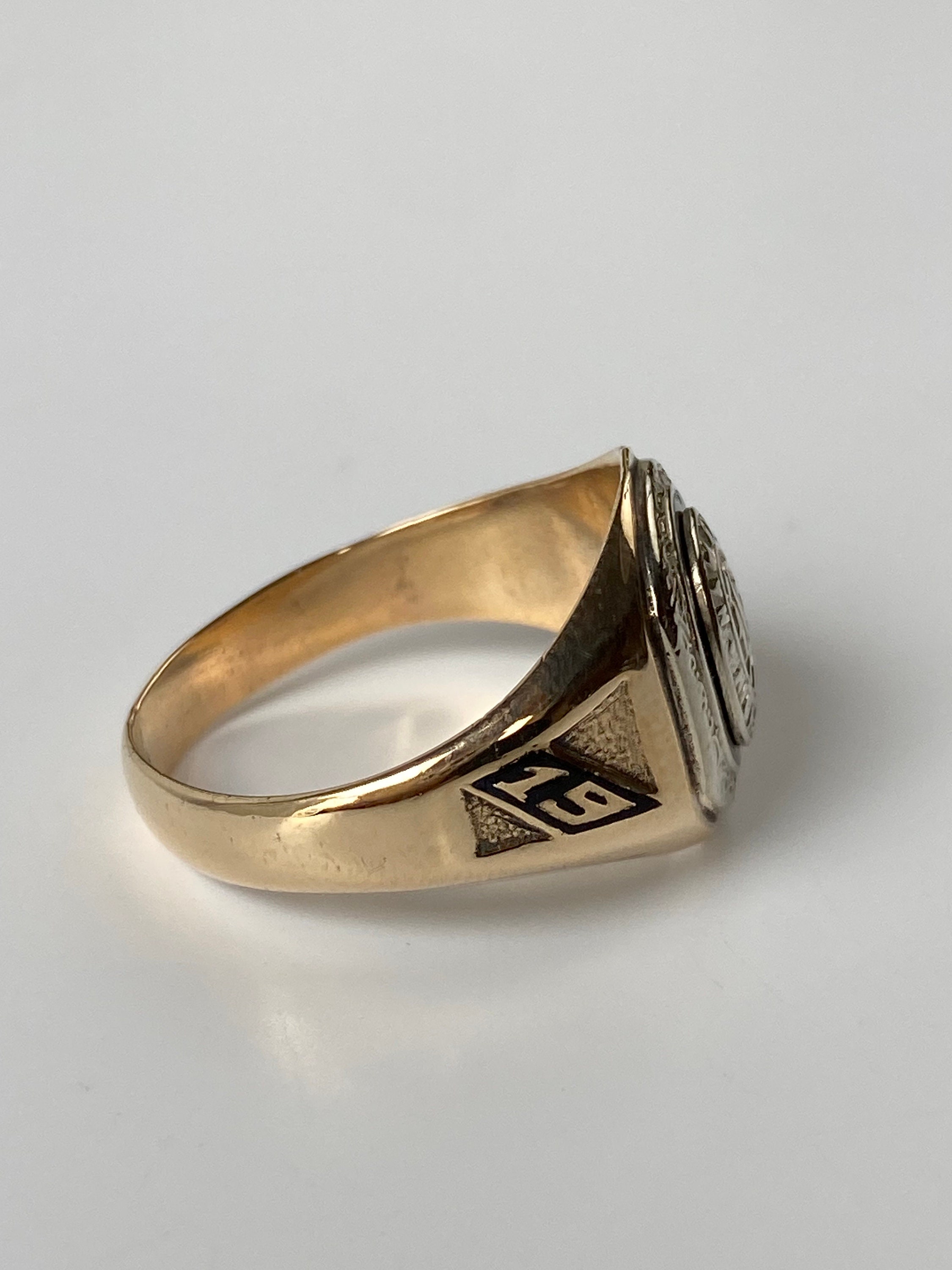Vintage Solid 10k White & Yellow Gold 1930 Class Ring - Size 8.75 