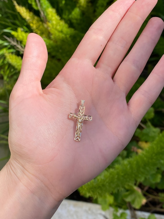 Solid 14k Yellow Gold Crucifix Cross Charm - Real… - image 2