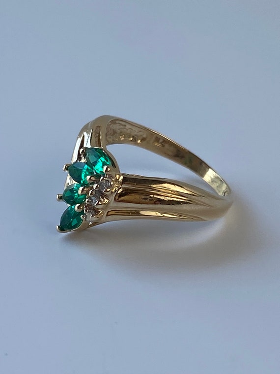 Vintage Solid 14k Yellow Gold Emerald & Diamond R… - image 6