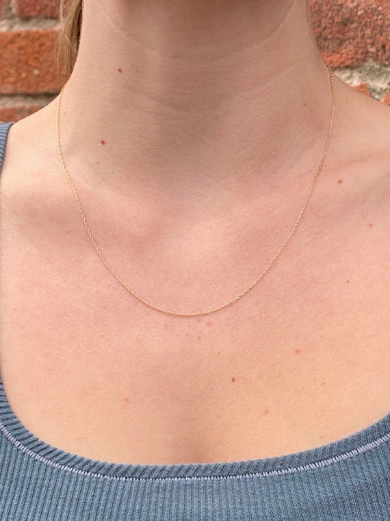Vintage Solid 14k Yellow Gold Dainty Chain Neckla… - image 3