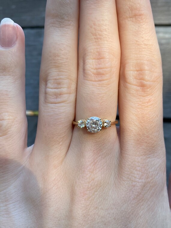 Cubic zirconia rings with sales 14k gold setting