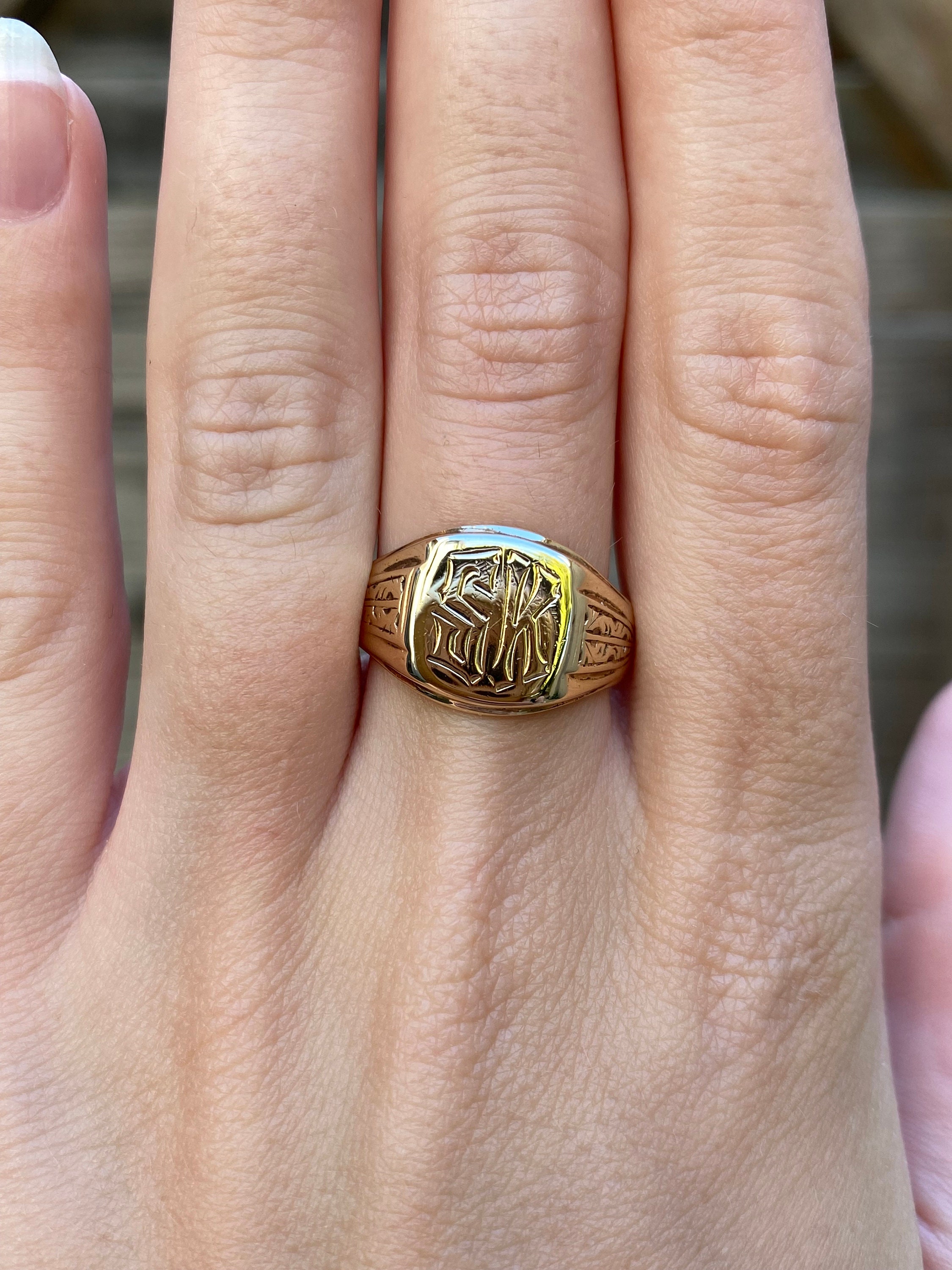 Vintage Solid 10k Yellow Gold SK Signet Ring Size 9 Quality Fine Estate Jewelry Real Genuine Gold