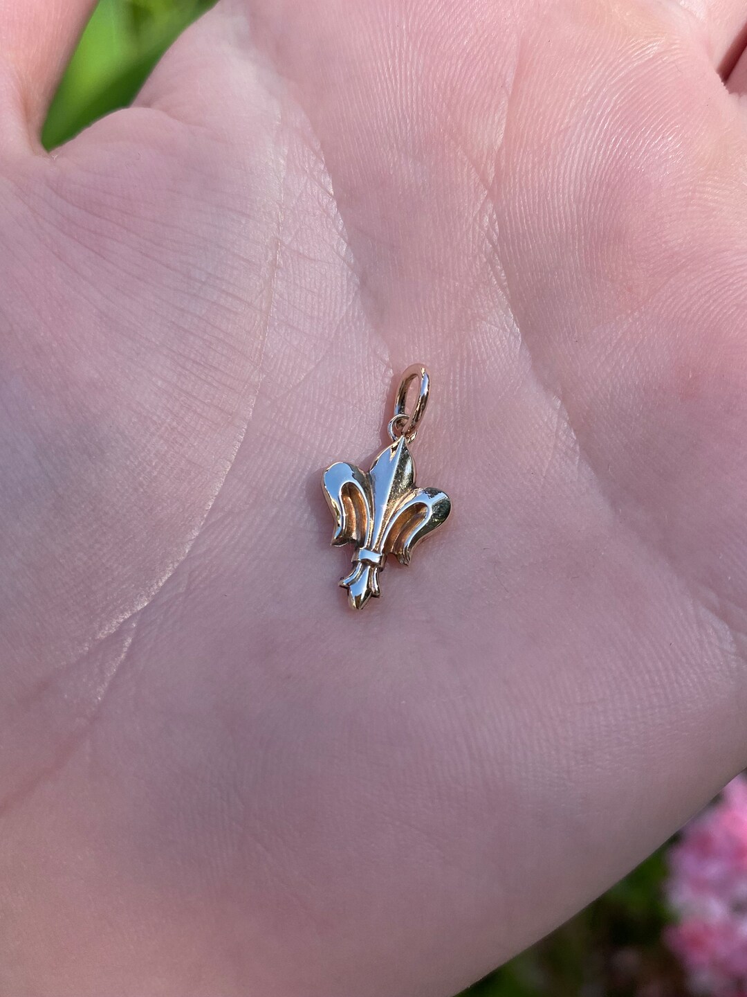 Vintage 14k Yellow Gold Fleurdelis Charm Pendant for Necklace Real