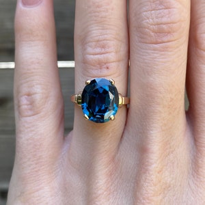 Vintage Solid 10k Yellow Gold Blue Topaz Ring - Size 5.75 - Blue Gemstone - Statement - Quality Fine Estate Jewelry- Real Genuine Gold