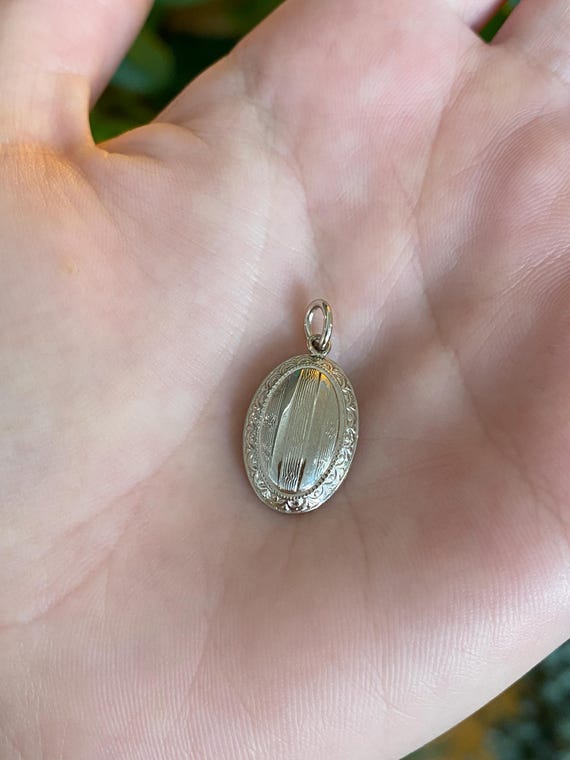 Vintage Solid 14k White Gold Pattern Cufflink Con… - image 1