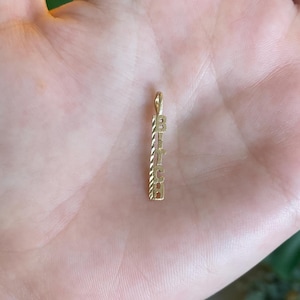 Breloque B vintage en or jaune 14 carats