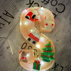 Letras de resina decorativas de tamaño mediano, 11,5 cm, personalizables, independientes, para el hogar, estanterías, mesas de oficina, regalos, decoración del hogar, productos personalizados
