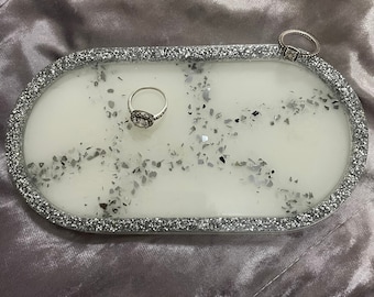 Oval Resin Trinket Tray Made to order: Custom Jewellery & Candle Tray