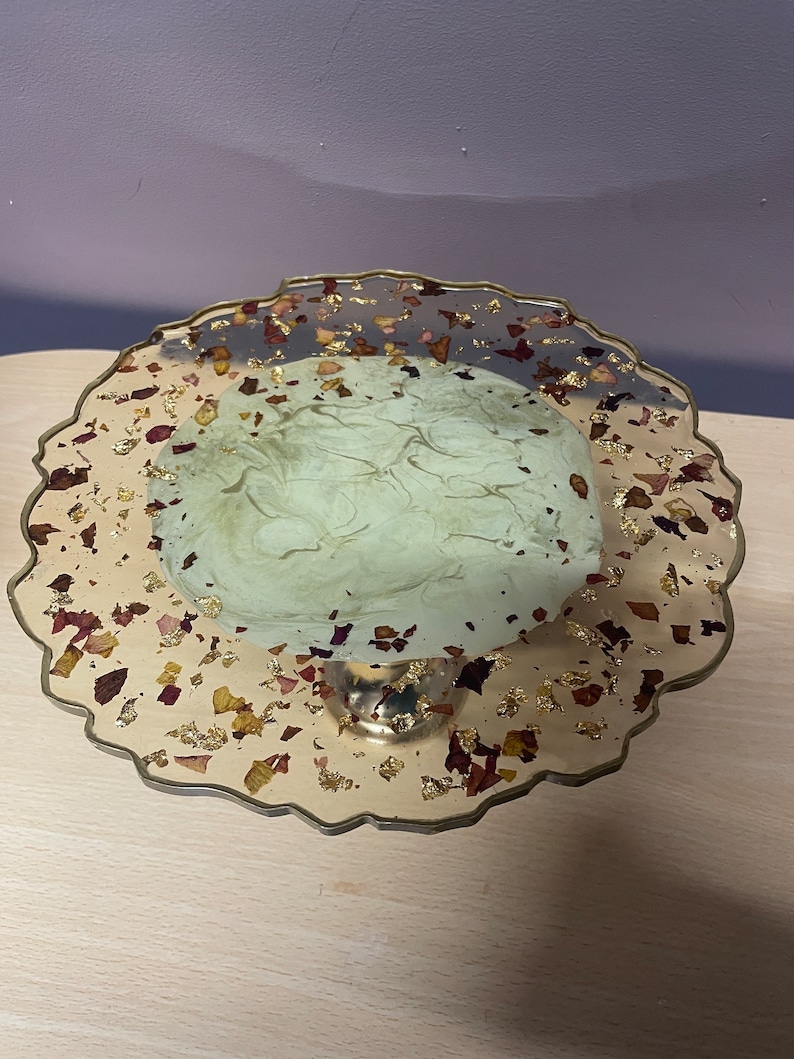 Handmade Resin Cake Stand