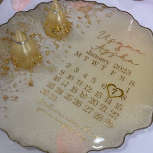 Round Resin ring Tray made to order  - wedding ring tray- nikkah ring try - engagement ring tra. Perfect for wedding rings, wedding ring