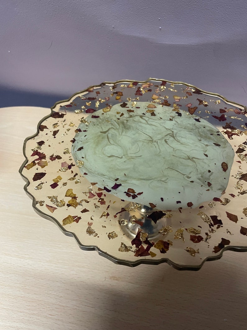 Handmade Resin Cake Stand - Thumbnail 5