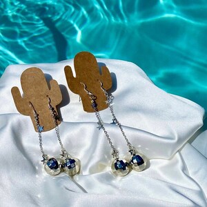 Starry Silver Disco Dangling Earrings l Hypoallergenic Sterling Silver Earrings l Star Disco Earrings l Dangling Fun Earrings l Disco Decor