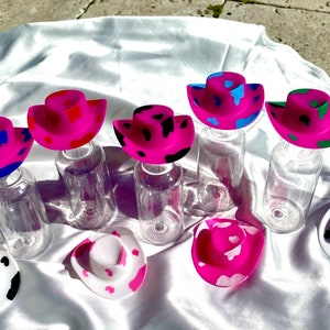 Mini Cowgirl Cowboy Party Shooters l Mini Cowgirl Hat Party Bottle Toppers l Bachelorette Party Decor l Bar Cart Accessory l Cowgirl Decor
