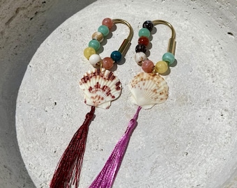 Beaded Shell Tassel Purse Charm l Shell Tassel Beaded Carabiner Bag Charm l Custom Bag Charm Decor l Custom Summer Bag Charm