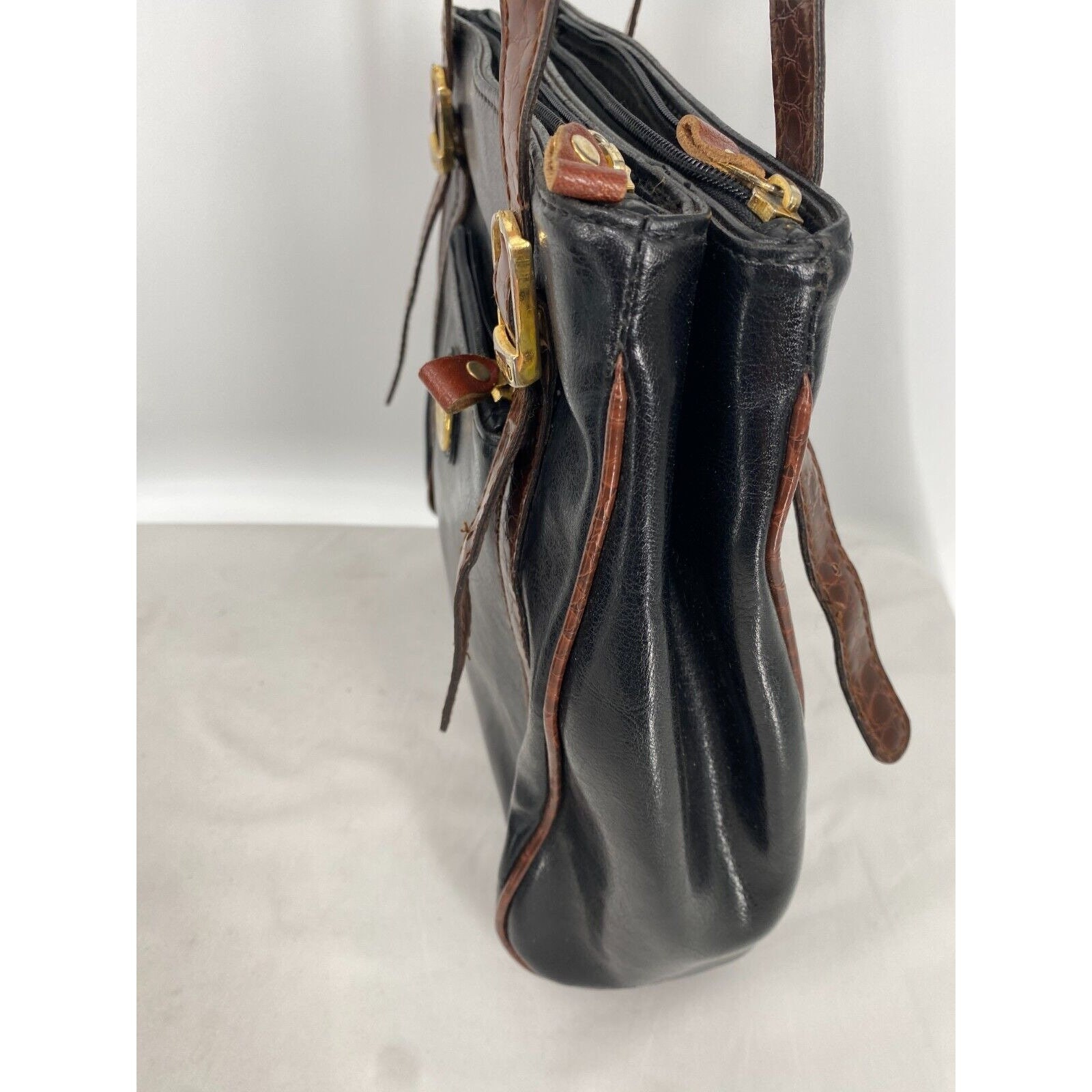【suzen】90's Motor Leather Vintage Bag Vintage 90s Toledano Black Leather Croc Embossed Trim