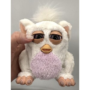 HASBRO / TIGER - 2005 - FURBY - BABY - 59961 - POUR PIECES