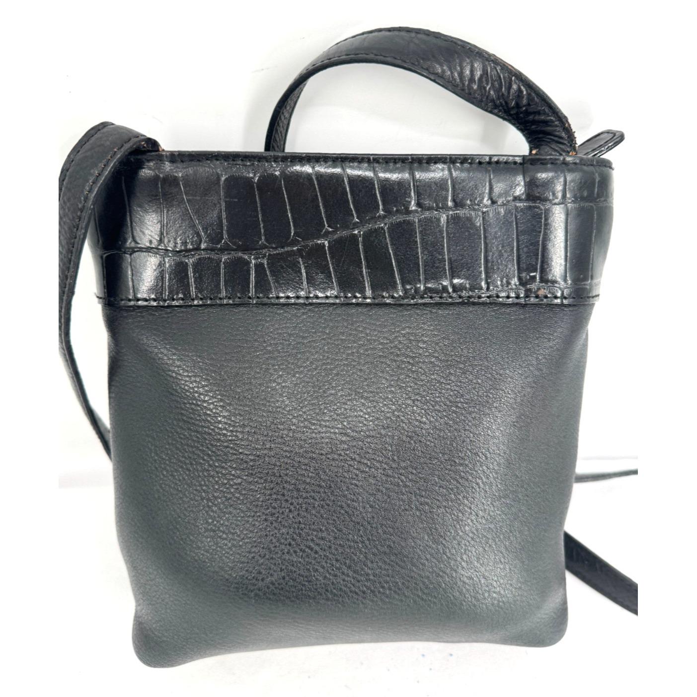 Vintage Maggib Black Pebbled Leather Crossbody Bag: Croc  display picture 2