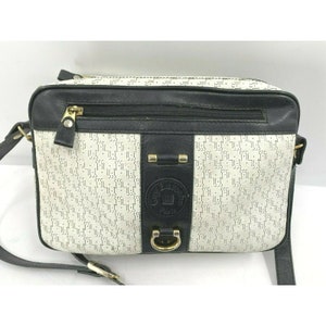 Guy Laroche Black Woven Shoulder bag