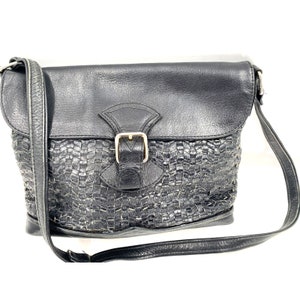 Vintage 80s PISTORE Italian Woven Luxurious Black Leather Shoulder Bag Crossbody Purse