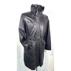 Vintage Y2K Danier Canada Leather Trench Coat: Black Belted Long Jacket (Women&#39;s XL)