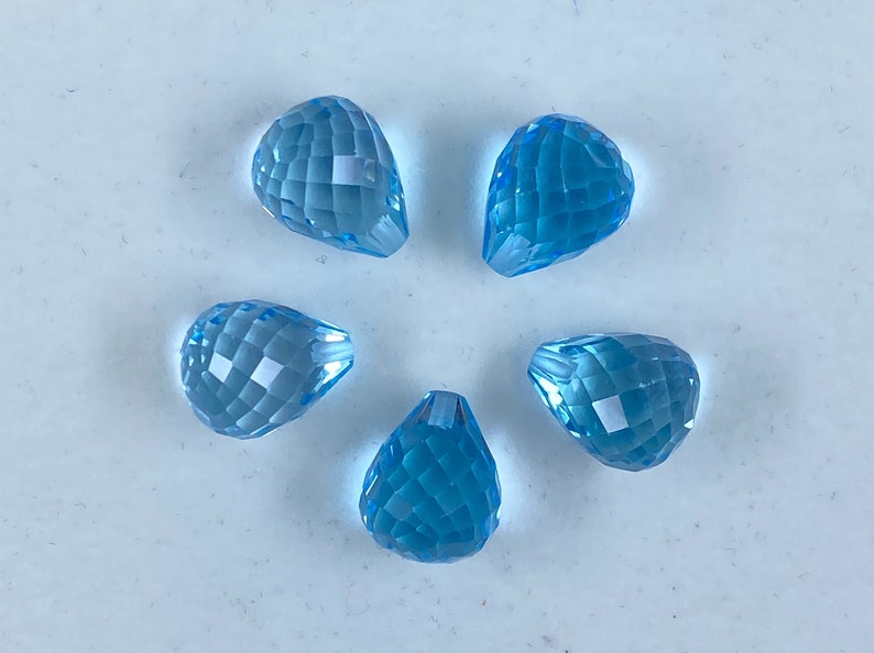 Cuentas de piedras preciosas sueltas de briolette de lágrima medio perforadas facetadas de topacio azul cielo en 8x5 mm, 9x6 mm y 10x7 mm para la fabricación de joyas imagen 4