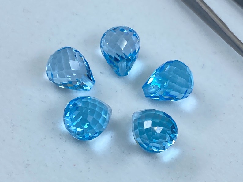 Cuentas de piedras preciosas sueltas de briolette de lágrima medio perforadas facetadas de topacio azul cielo en 8x5 mm, 9x6 mm y 10x7 mm para la fabricación de joyas imagen 3