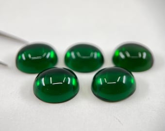 Synthetic Emerald Cabochon Glass Oval Shape Loose Gemstones in 6x4mm, 8x6mm, 10x8mm, 12x10mm, 14x12mm for Jewellery Making