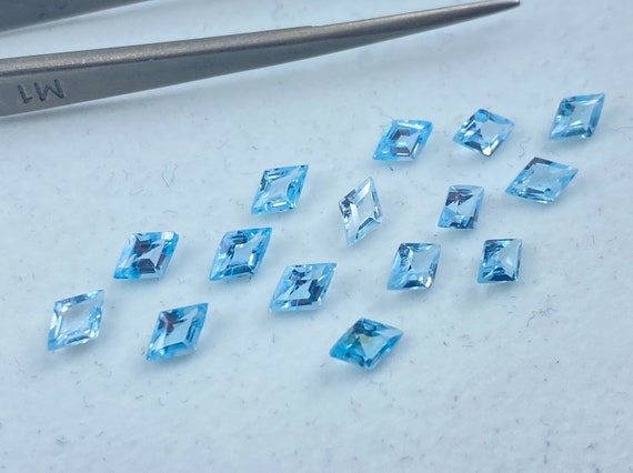 Sky Blue Topaz Faceted Lozenge Shape Loose Gemstones in 6x4mm for Jewellery Making