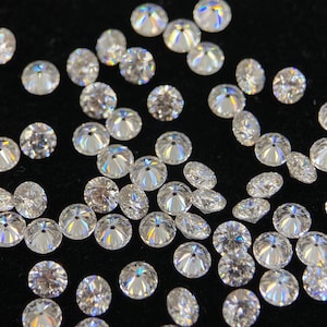 Moissanite (Lab-Grown) Faceted Round Shape Loose Gemstones in 1mm & 3mm for Jewellery Making