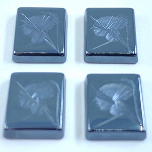 Hématite plate, forme rectangulaire, tête grecque, pierres précieuses SBBT (simple biseautage) en tailles assorties de 8 x 6 mm à 14 x 12 mm pour la fabrication de bijoux