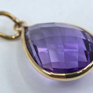 9 Carat Gold Pear Shape African Amethyst (11 Carat Gemstone) Pendant