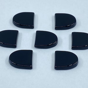 Pietre preziose SBBT a forma di D semiovale in onice nero piatto in 5x5,5 mm e 6x6,5 mm per la creazione di gioielli