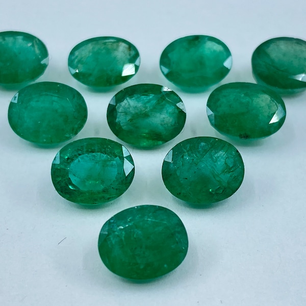 Emerald Faceted Oval Shape Loose Gemstones in Sizes from 4x3mm up to 10x8mm for Jewellery Making