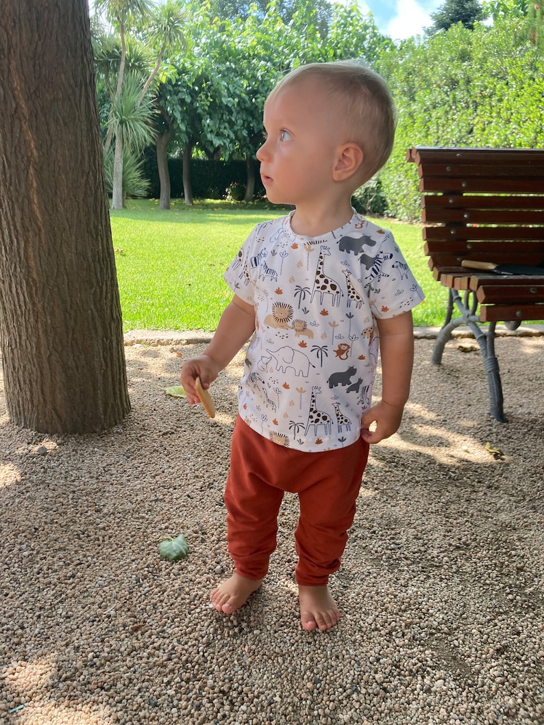 Baby harem pattern. Newborn to 24 months.