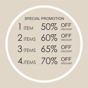 Puede incluir: Un gr&aacute;fico circular beige con el texto SPECIAL PROMOTION. Enumera descuentos escalonados: 1 art&iacute;culo con 50% de descuento, 2 art&iacute;culos con 60%, 3 art&iacute;culos con 65% y 4+ art&iacute;culos con 70%. Texto gris oscuro con un borde circular blanco.