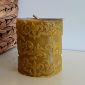 Beeswax candle