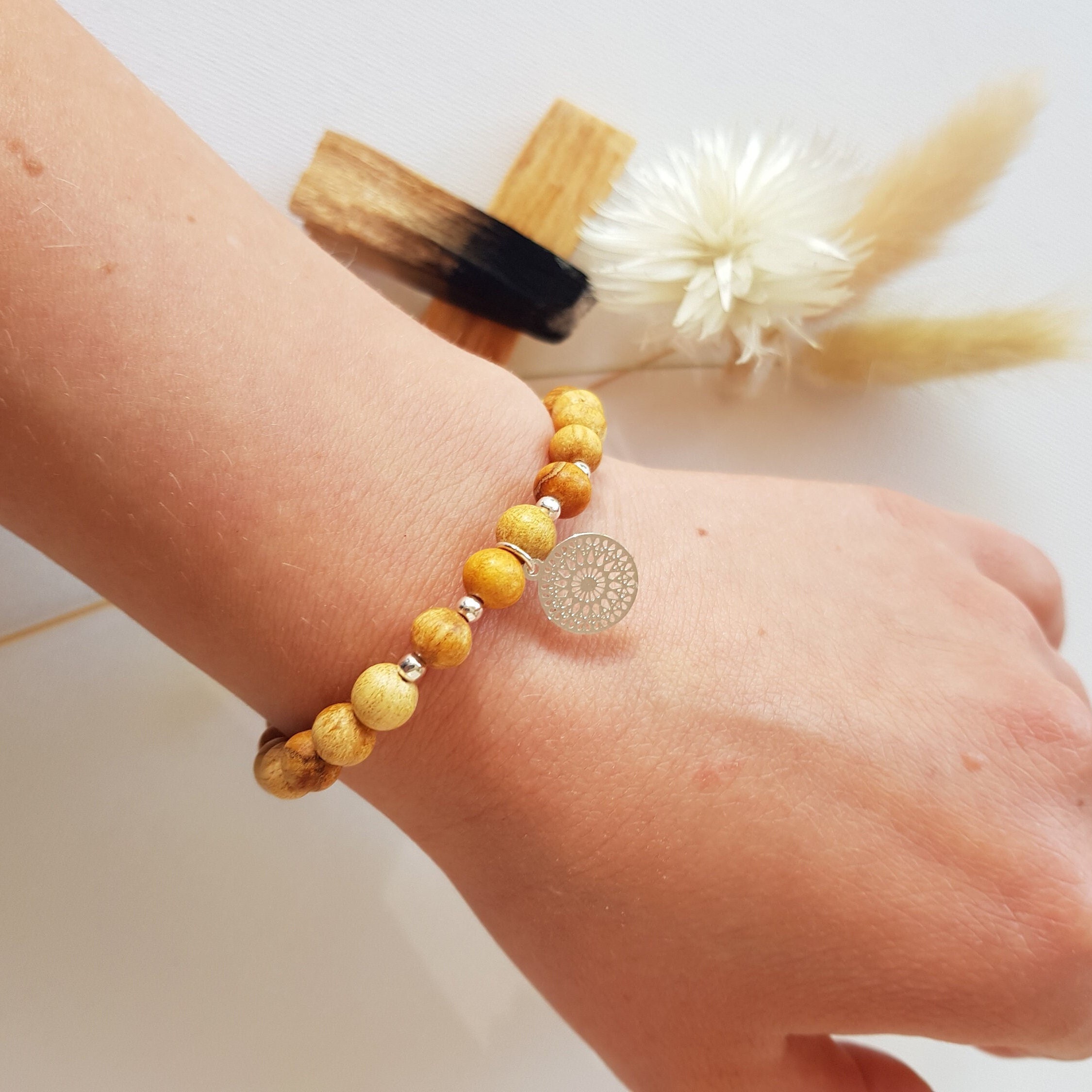 Bracciale elastico in rodonite