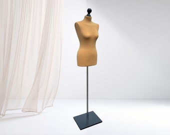 Mannequin female, Dress form, Sewing mannequin female