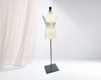 Mannequin femme, Forme de robe, Mannequin de couture femme, couverture - crème