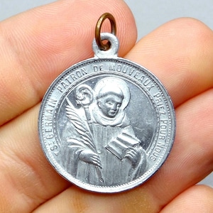 Saint Germain Medal - Etsy