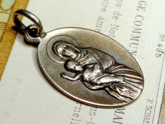 Holy Virgin Mary and Jesus. Antique Religious Pen… - image 2