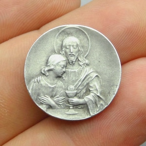 Eucharist. Antique Religious Brooch. Medal to sew. By Mattei.