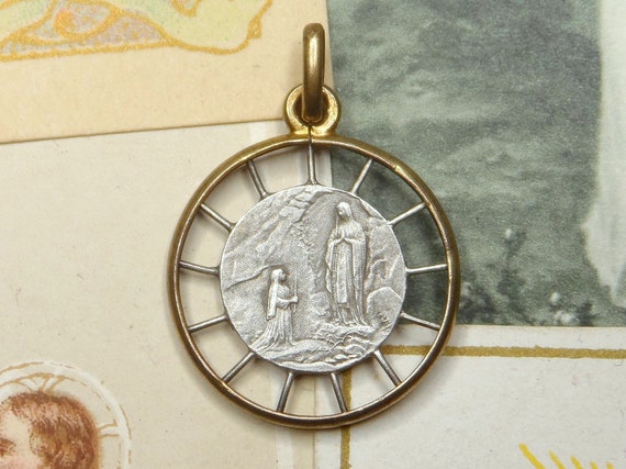 Saint Virgin Mary. Antique Religious Silver Penda… - image 4