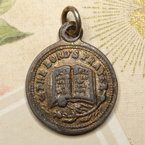 Lord&#39;s Prayer, Our Father. Antique Religious Medal.
